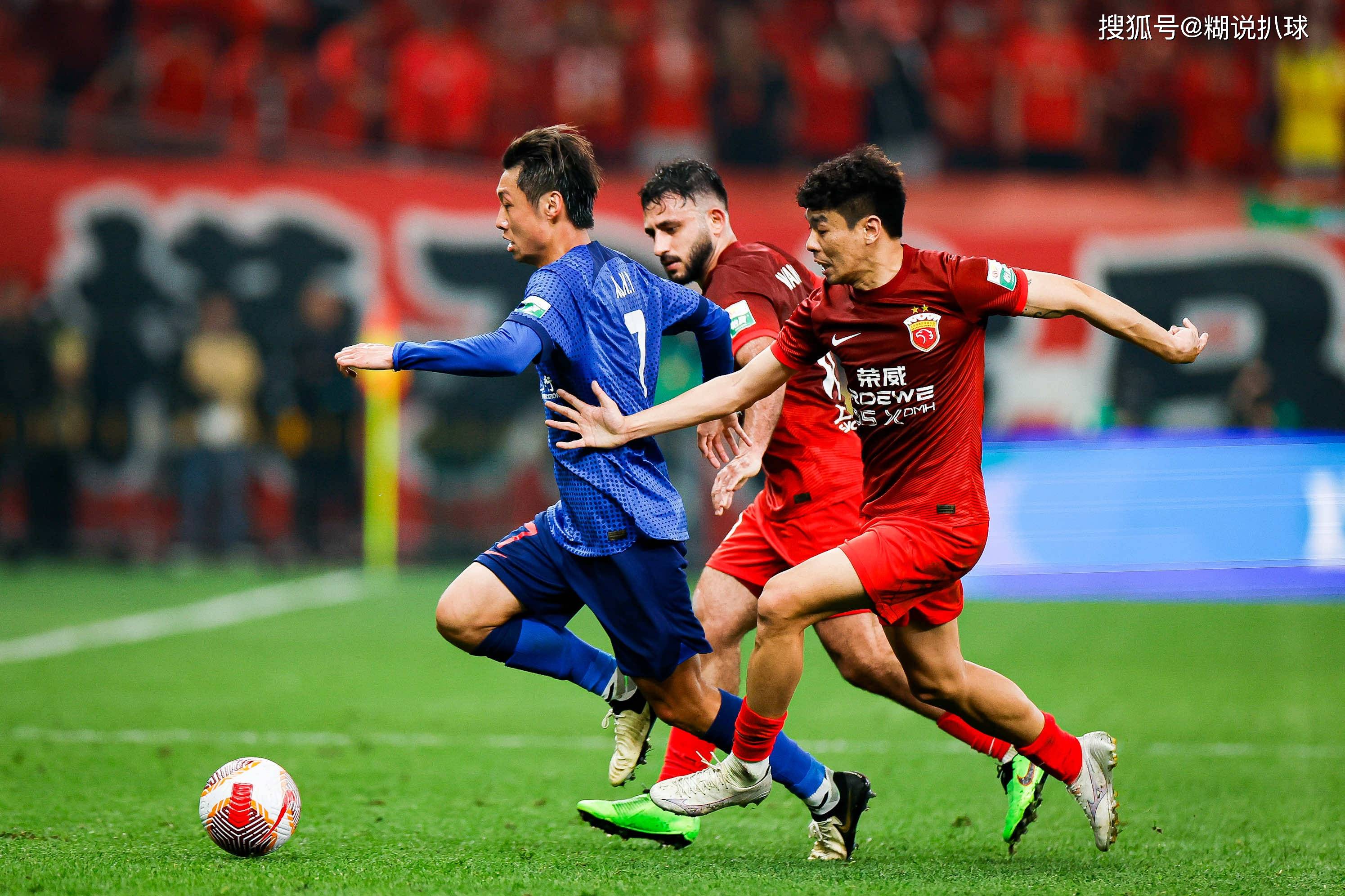 扩大了领先 扩大了领先