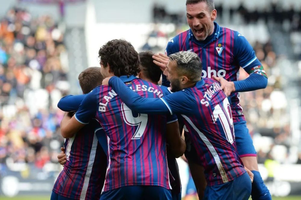 来自全国各 来自全国各