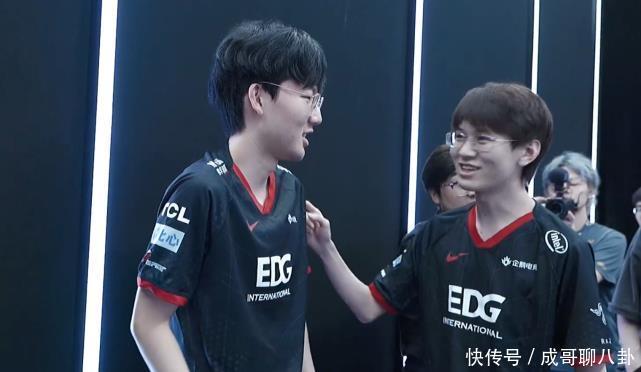 更是两支球 更是两支球